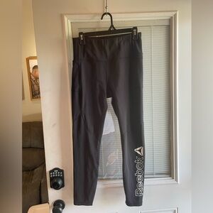 Reebok Leggings Women’s Size Medium